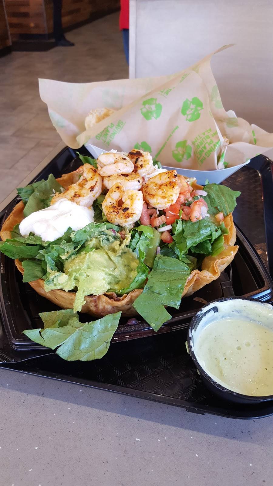 Baja Fresh | restaurant | 9000 Ming Ave Ste 2, Bakersfield, CA 93311, USA | 6616652252 OR +1 661-665-2252