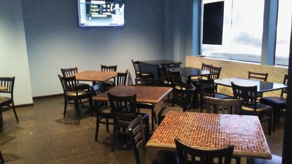 The Breakroom Bar & Grill | restaurant | 13575 58th St N, Clearwater, FL 33760, USA | 7275384273 OR +1 727-538-4273