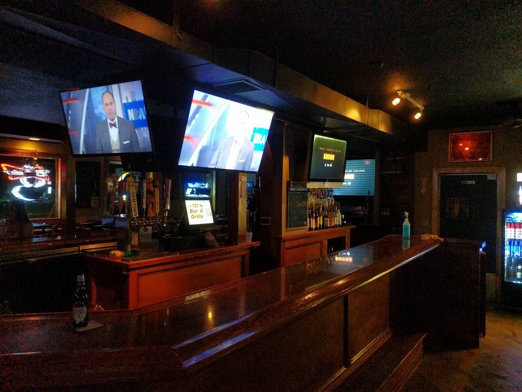 733 Bar & Grille | restaurant | 733 Chicopee St, Chicopee, MA 01013, USA | 4135352151 OR +1 413-535-2151