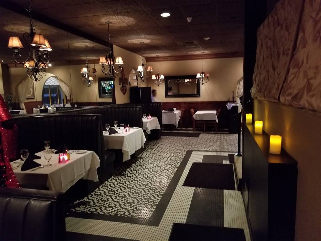 Paul Mineos Trattoria | restaurant | 333 W Port Plaza Dr, St. Louis, MO 63146, USA | 3148788180 OR +1 314-878-8180