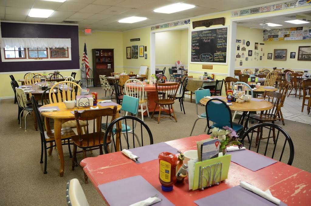 Gingers Cafe | cafe | 1111 S 10th St, Noblesville, IN 46060, USA | 3177730303 OR +1 317-773-0303