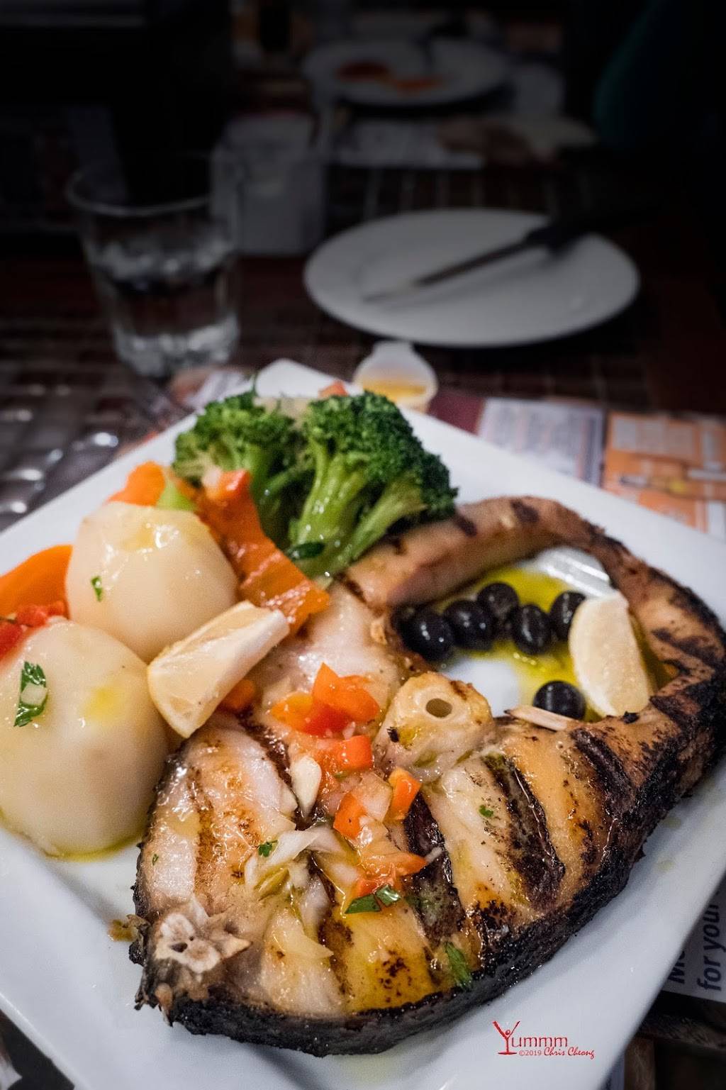 Bairrada Churrasqueira Grill | restaurant | 1560 Dundas St W, Toronto, ON M6K 1T8, Canada | 6473461560 OR +1 647-346-1560