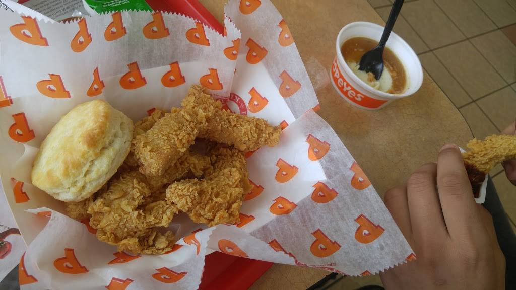Popeyes Louisiana Kitchen | meal takeaway | 480 Hespeler Rd, Cambridge, ON N1R 7R9, Canada | 5195130340 OR +1 519-513-0340