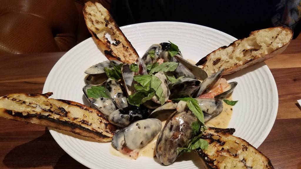 Grillsmith- Carrollwood | restaurant | 14303 N Dale Mabry Hwy, Tampa, FL 33618, USA | 8132691500 OR +1 813-269-1500