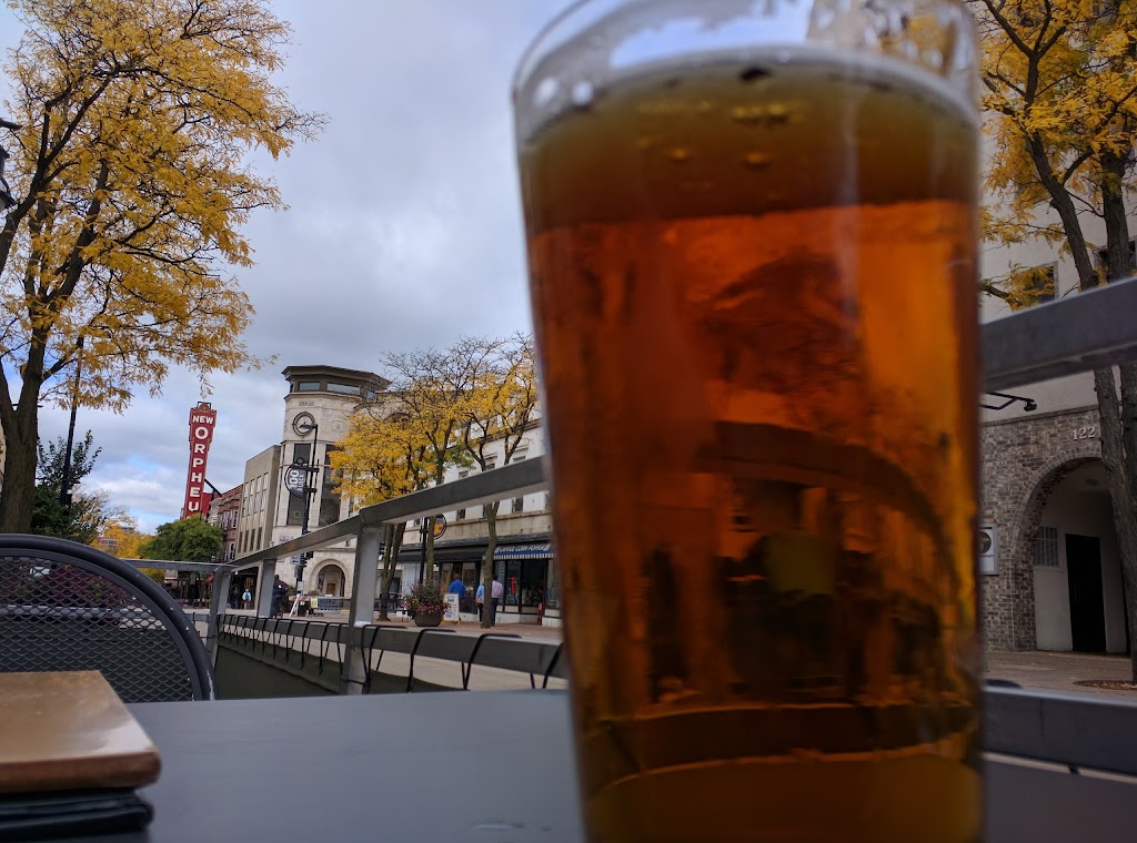 Buck and Badger Northwoods Lodge | restaurant | 115 State St, Madison, WI 53703, USA | 6082307999 OR +1 608-230-7999