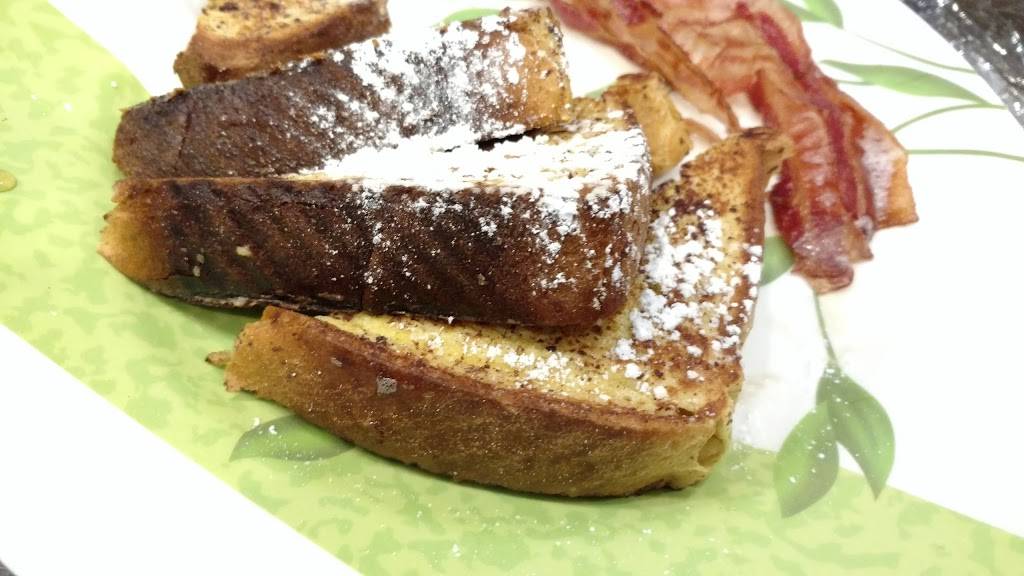 CJs Cafe | restaurant | 177-15 Union Tpke, Fresh Meadows, NY 11366, USA | 7184806370 OR +1 718-480-6370