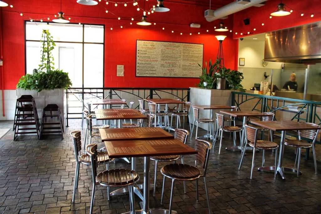 Forefathers | restaurant | 8707 S Priest Dr, Tempe, AZ 85284, USA | 4807631776 OR +1 480-763-1776