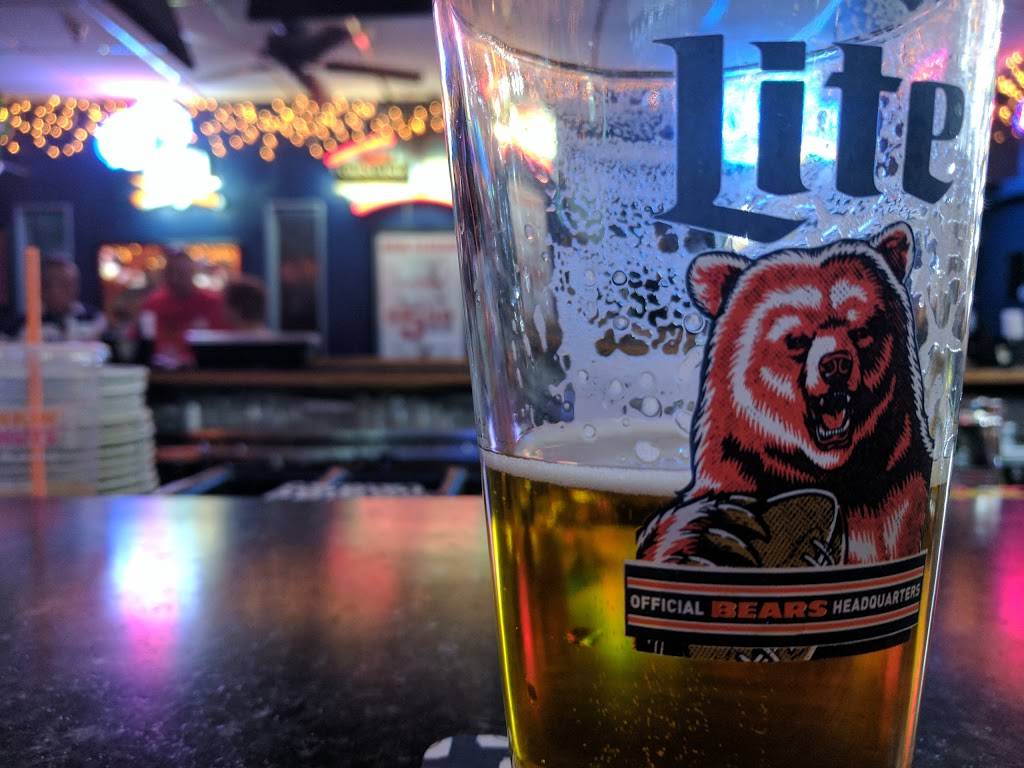 Cuzins Tavern & Pizza | restaurant | 17704 Oak Park Ave, Tinley Park, IL 60477, USA | 7086331144 OR +1 708-633-1144