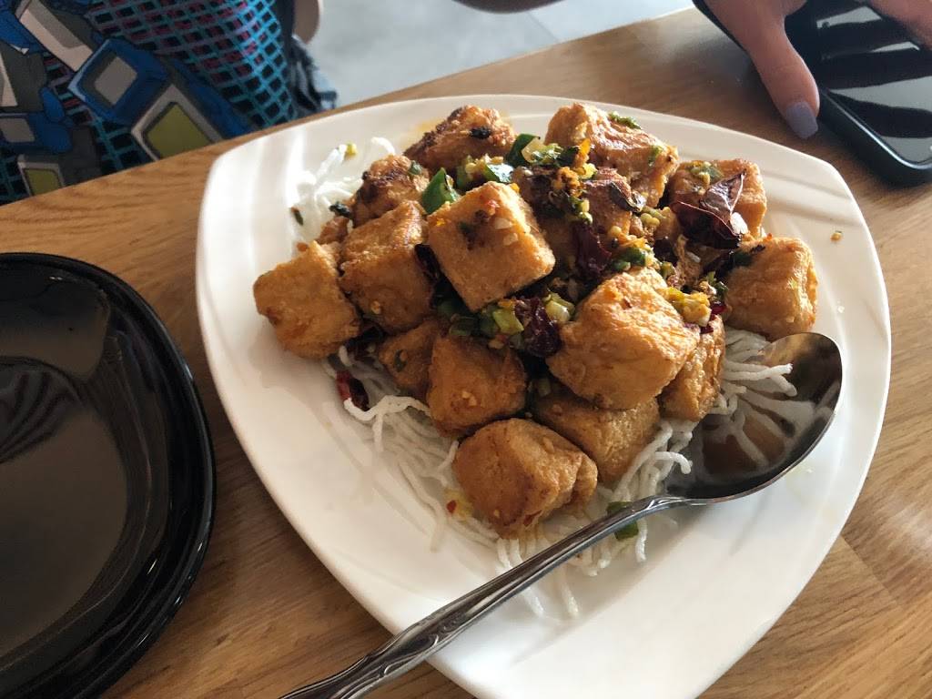 Silver Plate Asian Cuisine | restaurant | 3336 N Western Ave, Chicago, IL 60618, USA | 7738718888 OR +1 773-871-8888