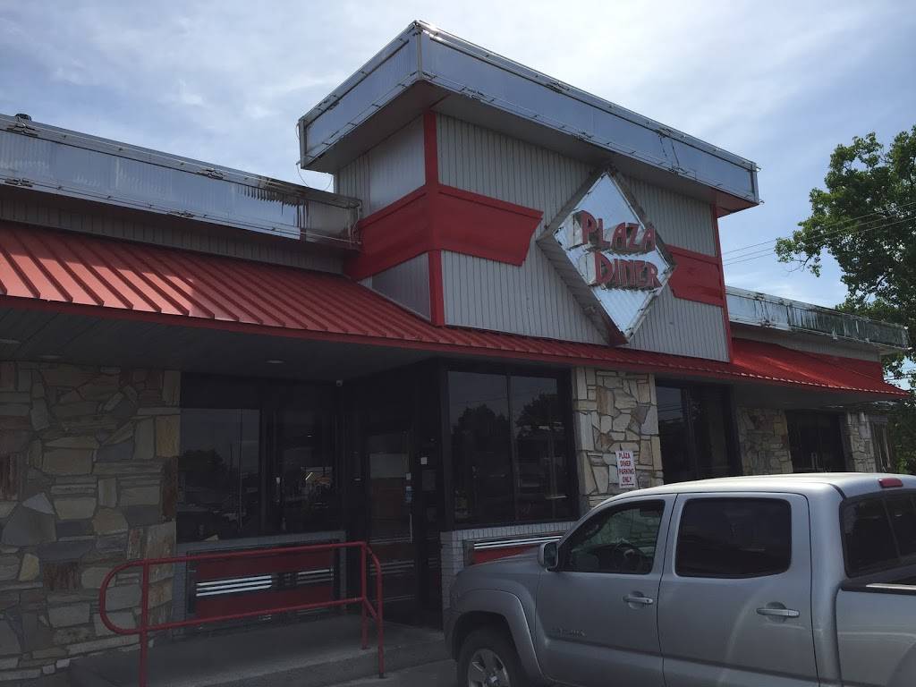 Plaza Diner | restaurant | 300 Fairview Ave, Hudson, NY 12534, USA | 5188220356 OR +1 518-822-0356