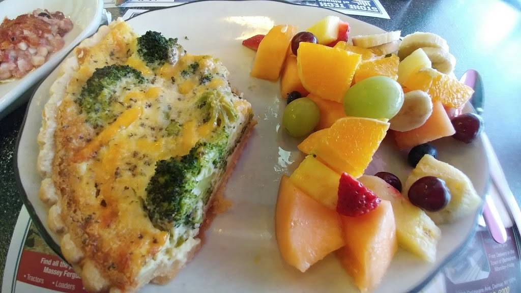 Johnny Bs Glenmont Diner | restaurant | 21 Frontage Rd, Glenmont, NY 12077, USA | 5184343761 OR +1 518-434-3761