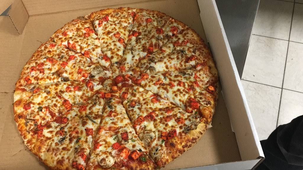 city hot pizza | restaurant | 225 Castle Oaks Crossing, Brampton, ON L6P 3X3, Canada | 9059134000 OR +1 905-913-4000