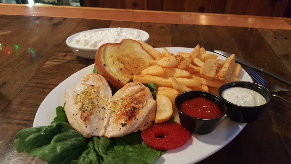 R Bar | restaurant | 116 Main Ave, Lemmon, SD 57638, USA | 6053747227 OR +1 605-374-7227