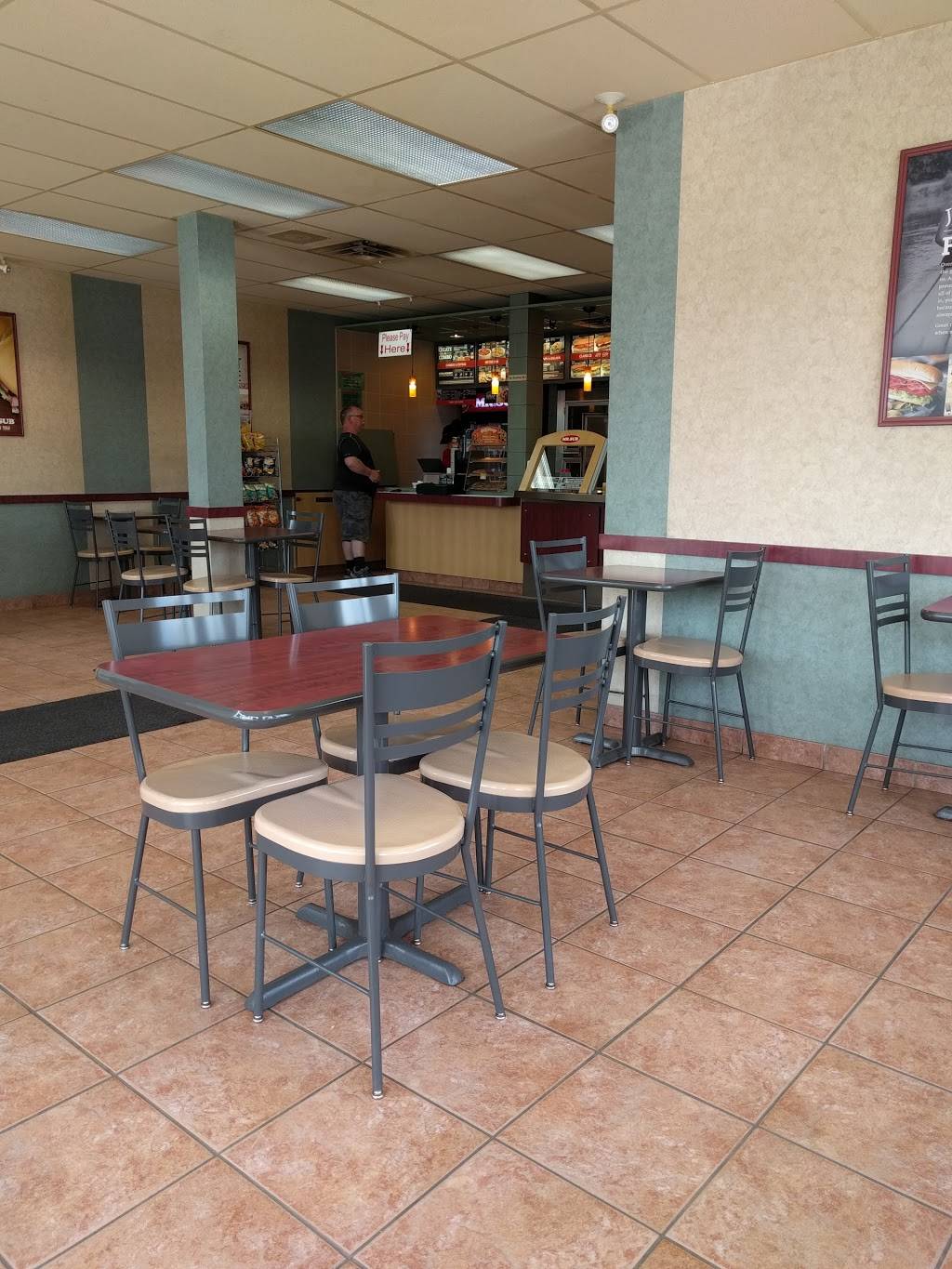 Mr.Sub | restaurant | 1640 Dundas St, London, ON N5W 3C4, Canada | 5194537590 OR +1 519-453-7590