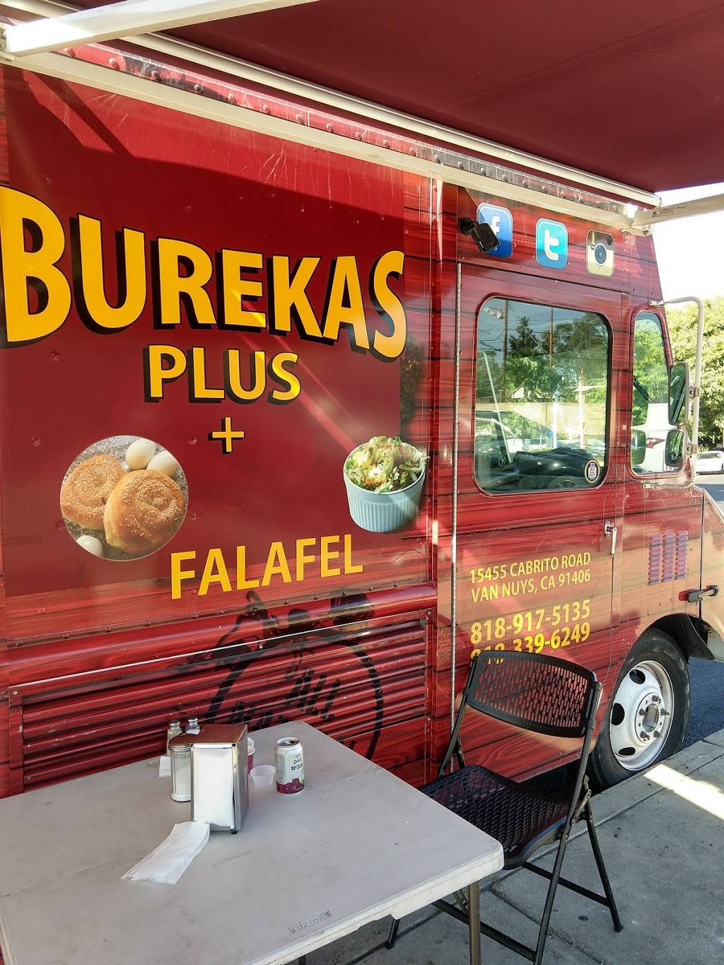 Burekas Plus | restaurant | 5300 Nestle Ave, Tarzana, CA 91356, USA | 8189175135 OR +1 818-917-5135