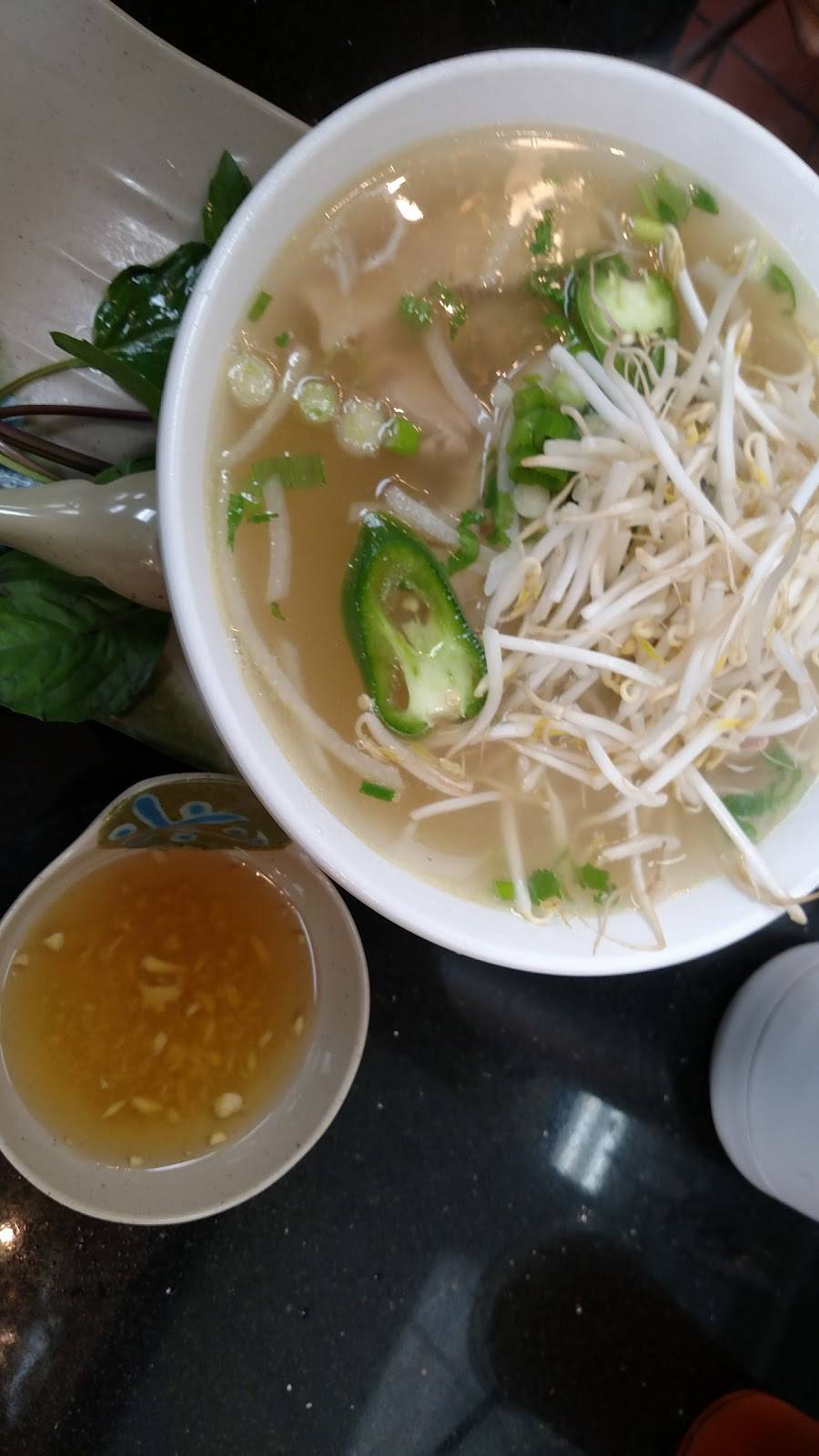 Banh Mi Che Cali | restaurant | 11016 Lower Azusa Rd, El Monte, CA 91731, USA | 6264165846 OR +1 626-416-5846