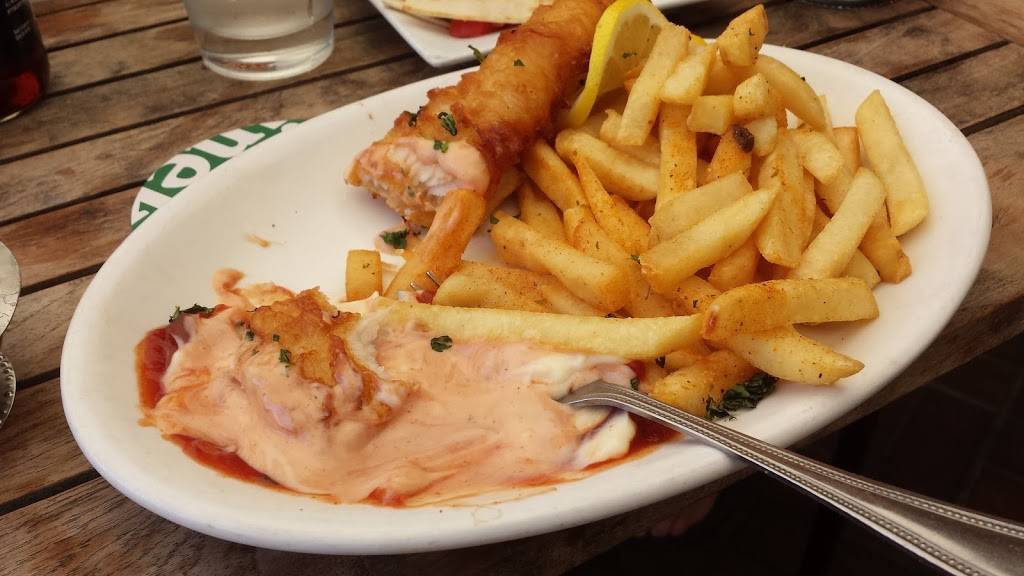 The Patio Seafood Tavern | restaurant | 1103 21st St, Vero Beach, FL 32960, USA | 7727748232 OR +1 772-774-8232