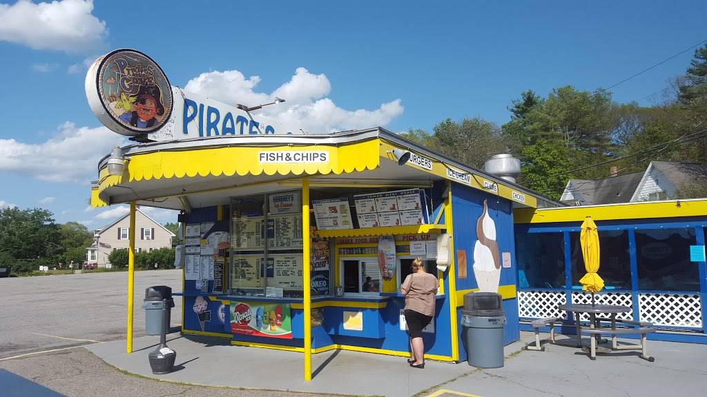 Pirates Cove | restaurant | 74 Providence Rd, Linwood, MA 01525, USA | 5082340700 OR +1 508-234-0700