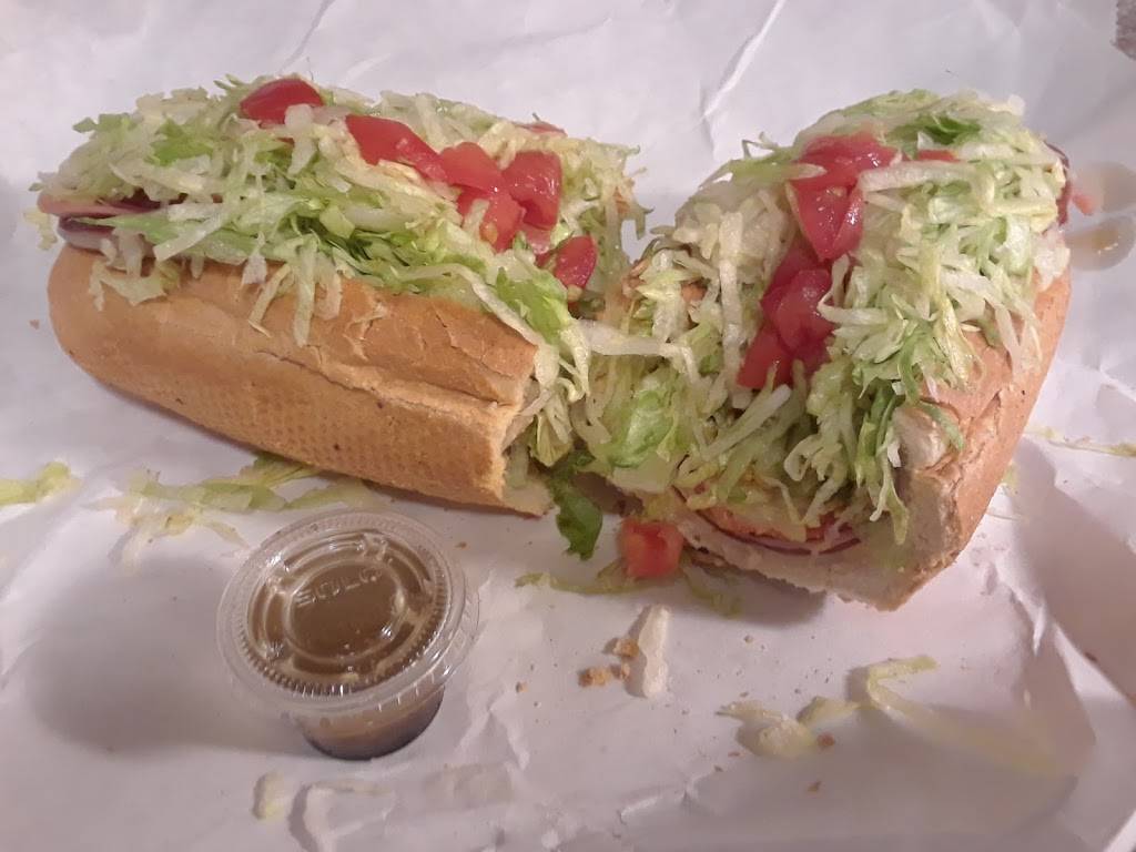 Mc Abees Super Sub | restaurant | 5992 California Ave, Altoona, PA 16602, USA | 8145151077 OR +1 814-515-1077