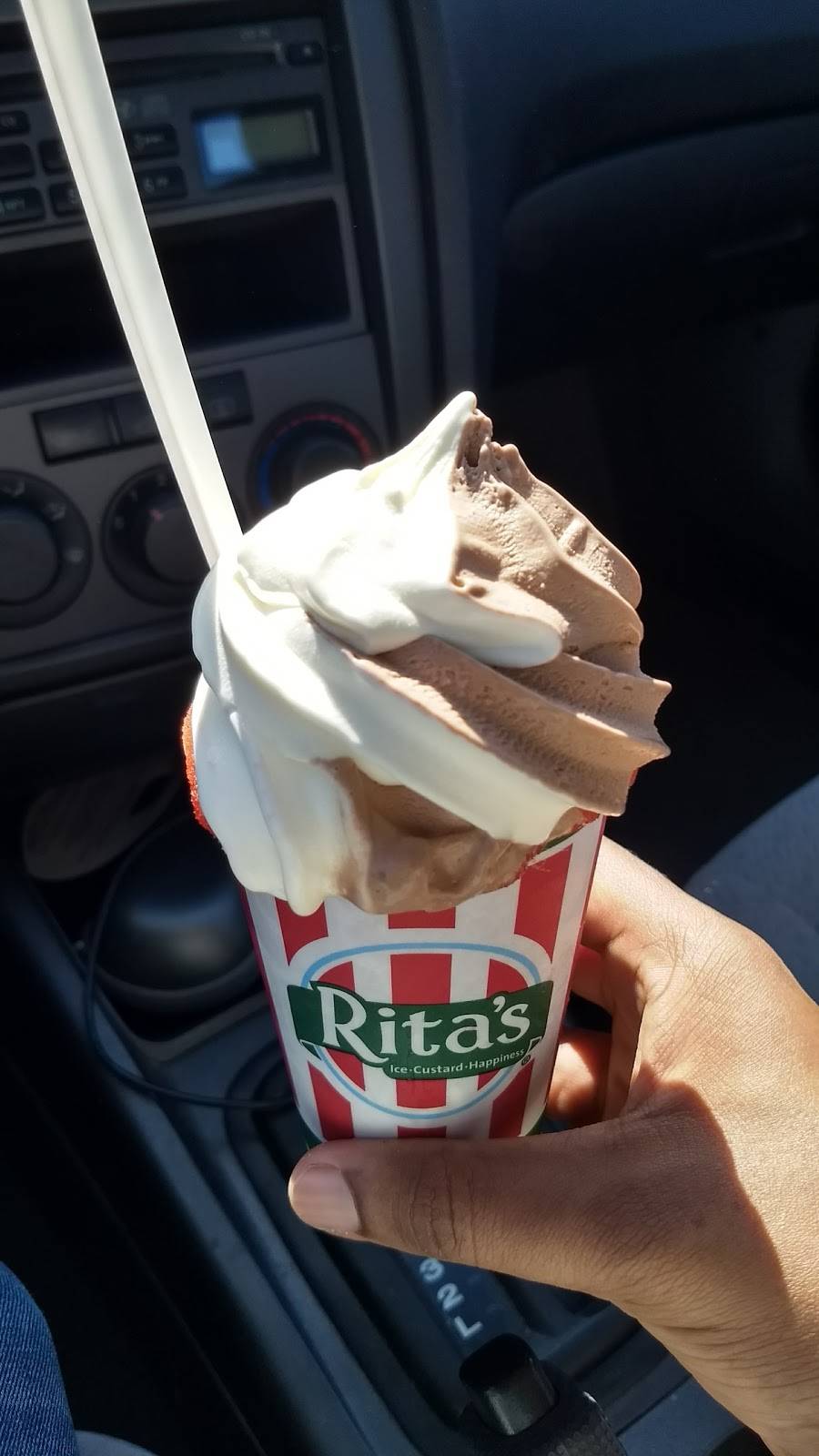 Ritas Italian Ice & Frozen Custard | restaurant | 1900 S Clinton Ave, Rochester, NY 14618, USA | 5853602891 OR +1 585-360-2891