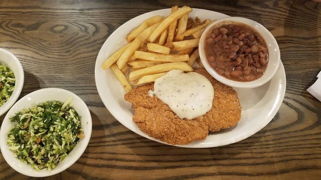 Cracker Barrel Old Country Store | restaurant | 12050 N Center Ave, Portland, OR 97217, USA | 5032856651 OR +1 503-285-6651