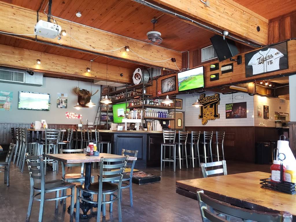 Harpos Bar & Grill | restaurant | 29 S 10th St, Columbia, MO 65201, USA | 5734435418 OR +1 573-443-5418