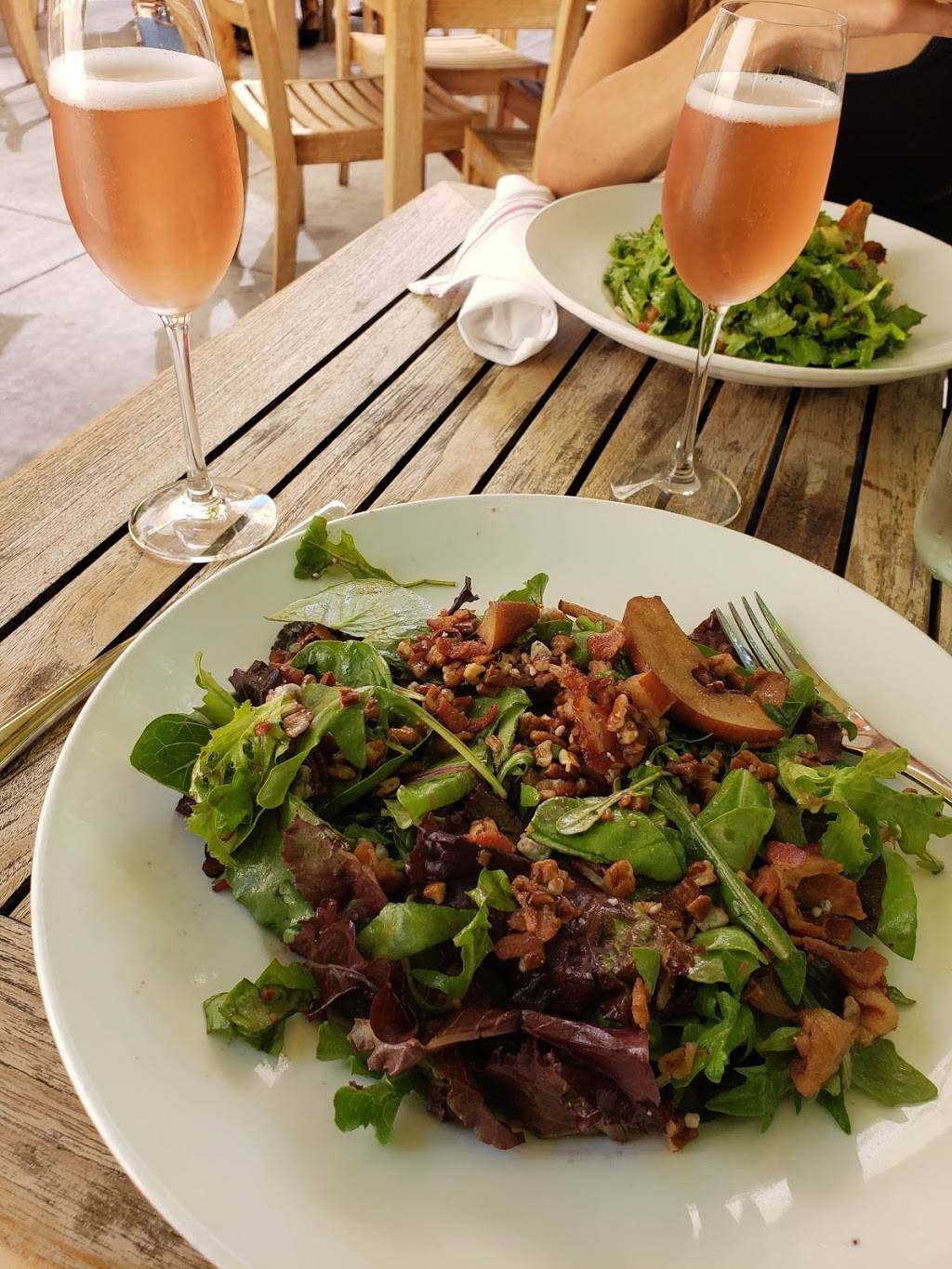 Vinaigrette | restaurant | 1828 Central Ave SW, Albuquerque, NM 87104, USA | 5058425507 OR +1 505-842-5507