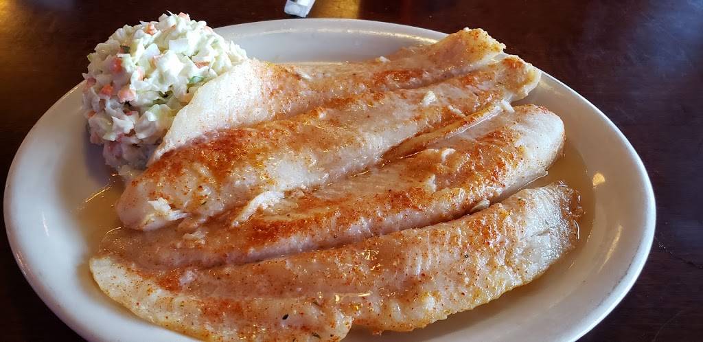 Good Fellas Seafood Hut & Bar | restaurant | 4505 US-17, North Myrtle Beach, SC 29582, USA | 8432723079 OR +1 843-272-3079