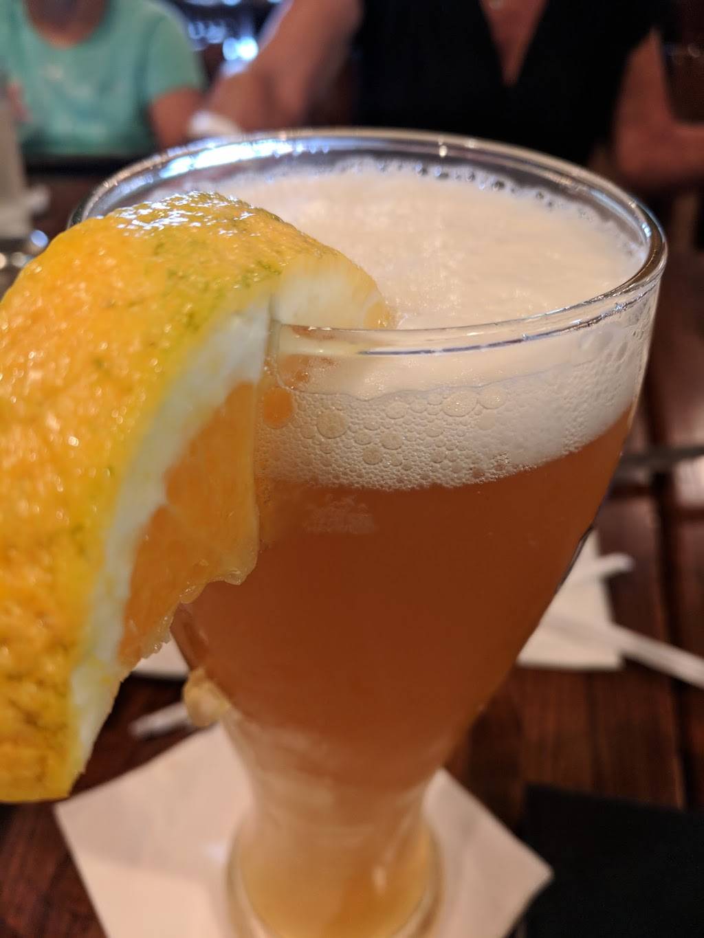 The Lodge on 64 | restaurant | 41W379 IL-64, St. Charles, IL 60175, USA | 6304438000 OR +1 630-443-8000