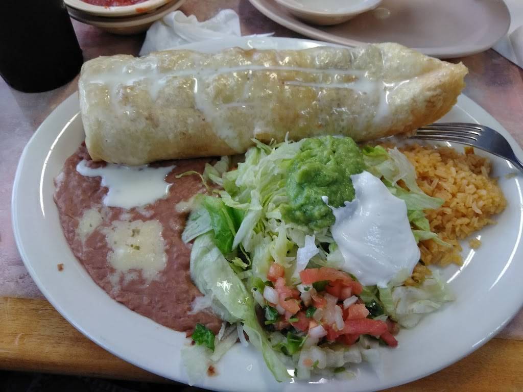 La Pina Mexican Restaurant | restaurant | 1860 Wayne Rd, Savannah, TN 38372, USA | 7314383587 OR +1 731-438-3587