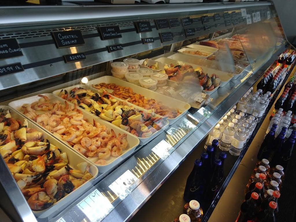 Captain & Krewe Seafood Market & Raw Bar | restaurant | 629 8th St S, Naples, FL 34102, USA | 2392631976 OR +1 239-263-1976