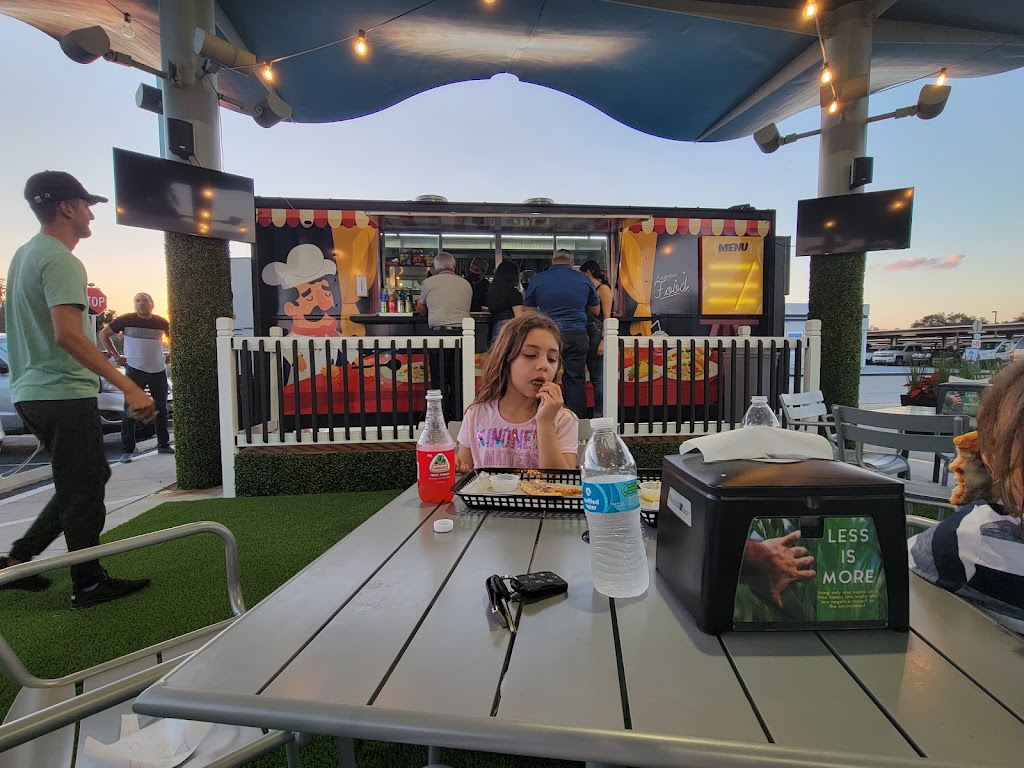 Express Food Orlando | restaurant | 5601 Butler National Dr, Orlando, FL 32812, USA | 4076000670 OR +1 407-600-0670