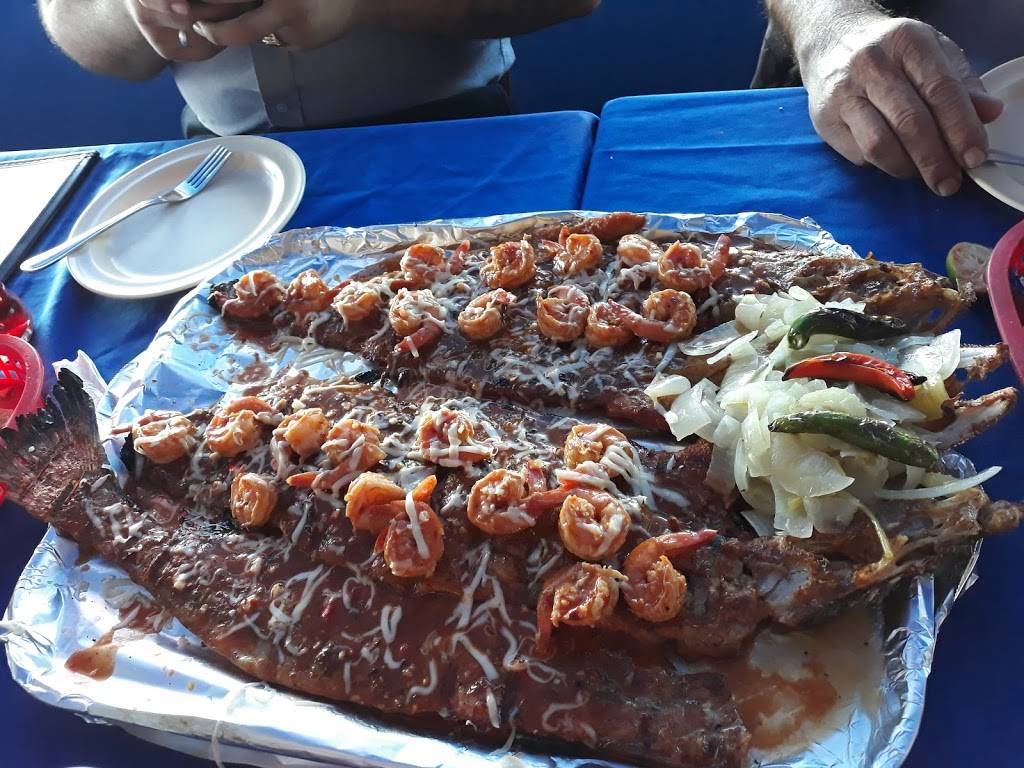 Chhewins Rosarito | restaurant | Parcelas, 22710 Rosarito, B.C., Mexico | 016616139870 OR +52 661 613 9870