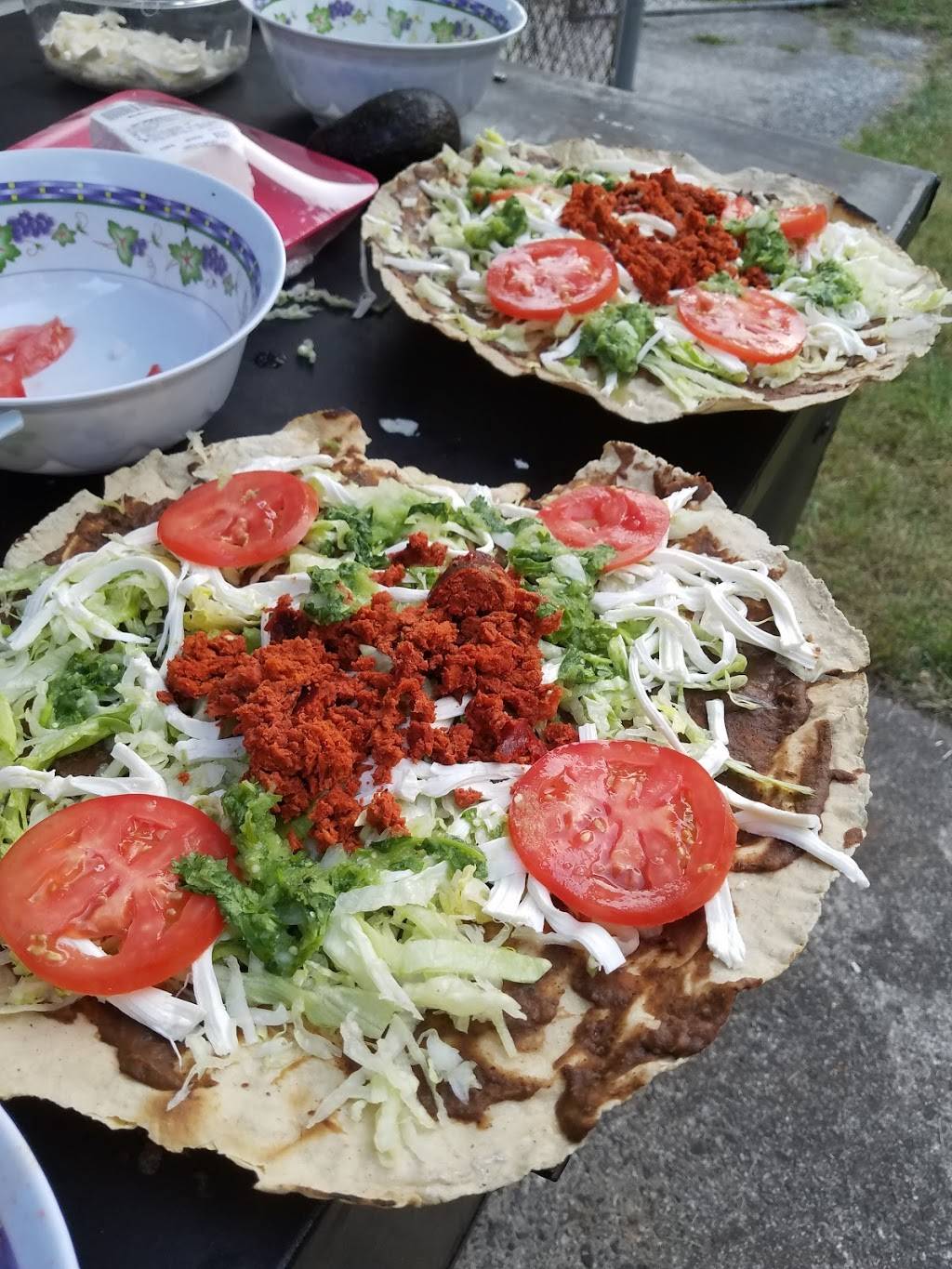 Tortilleria La Oaxaquena | restaurant | 2708 S Elm-Eugene St, Greensboro, NC 27406, USA | 3362740173 OR +1 336-274-0173