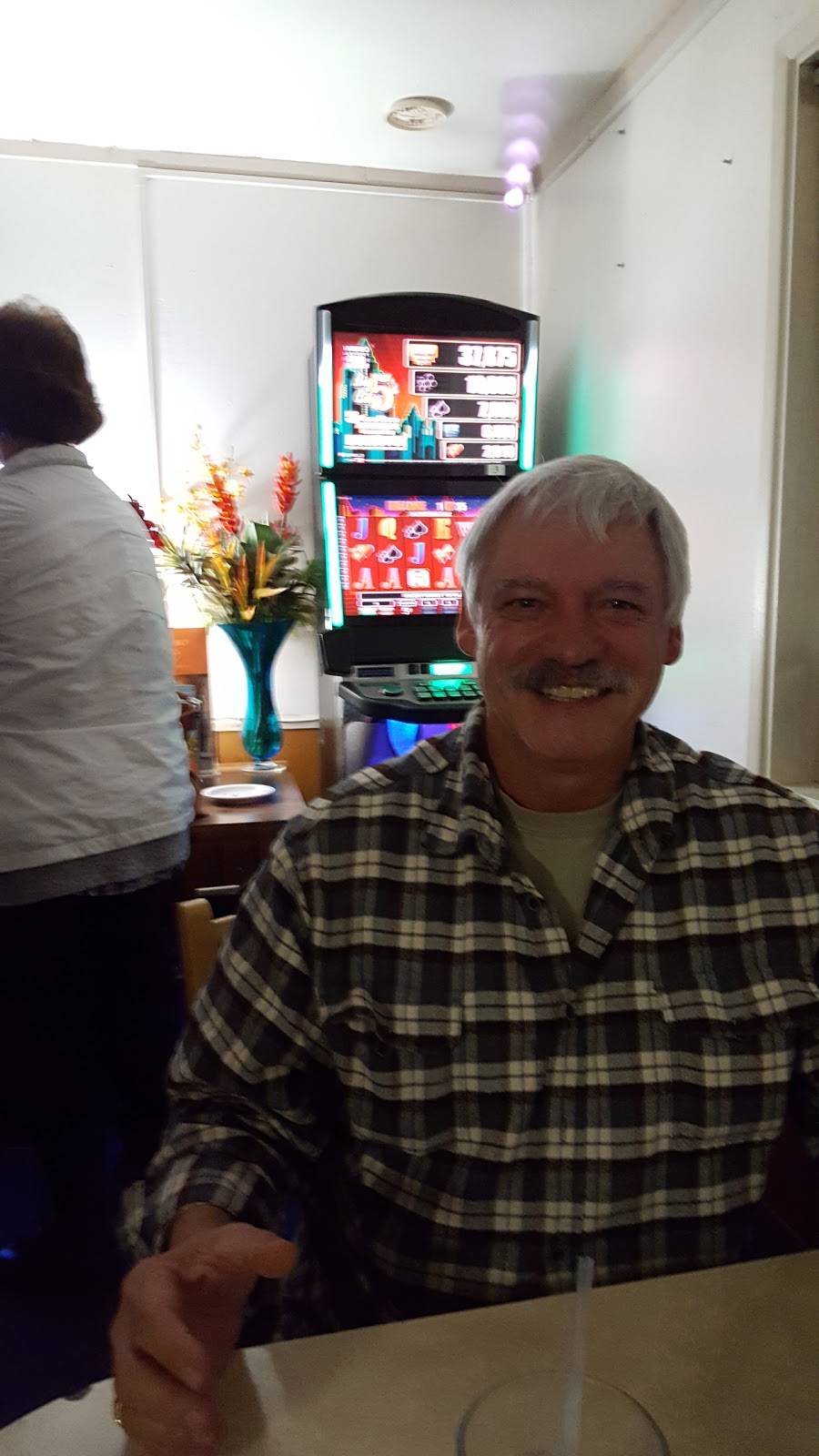 Billy Jos Denim Country | restaurant | 452 S Center St, Sublimity, OR 97385, USA | 5037697808 OR +1 503-769-7808