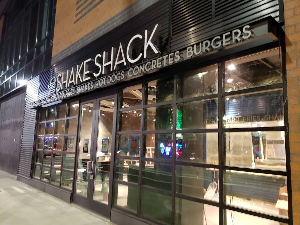 Shake Shack | restaurant | 3519 N Clark St Ste C105, Chicago, IL 60613, USA | 3127665882 OR +1 312-766-5882