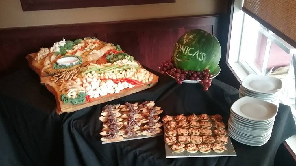 Veronicas | restaurant | 186 Main St, Altamont, NY 12009, USA | 5185955095 OR +1 518-595-5095