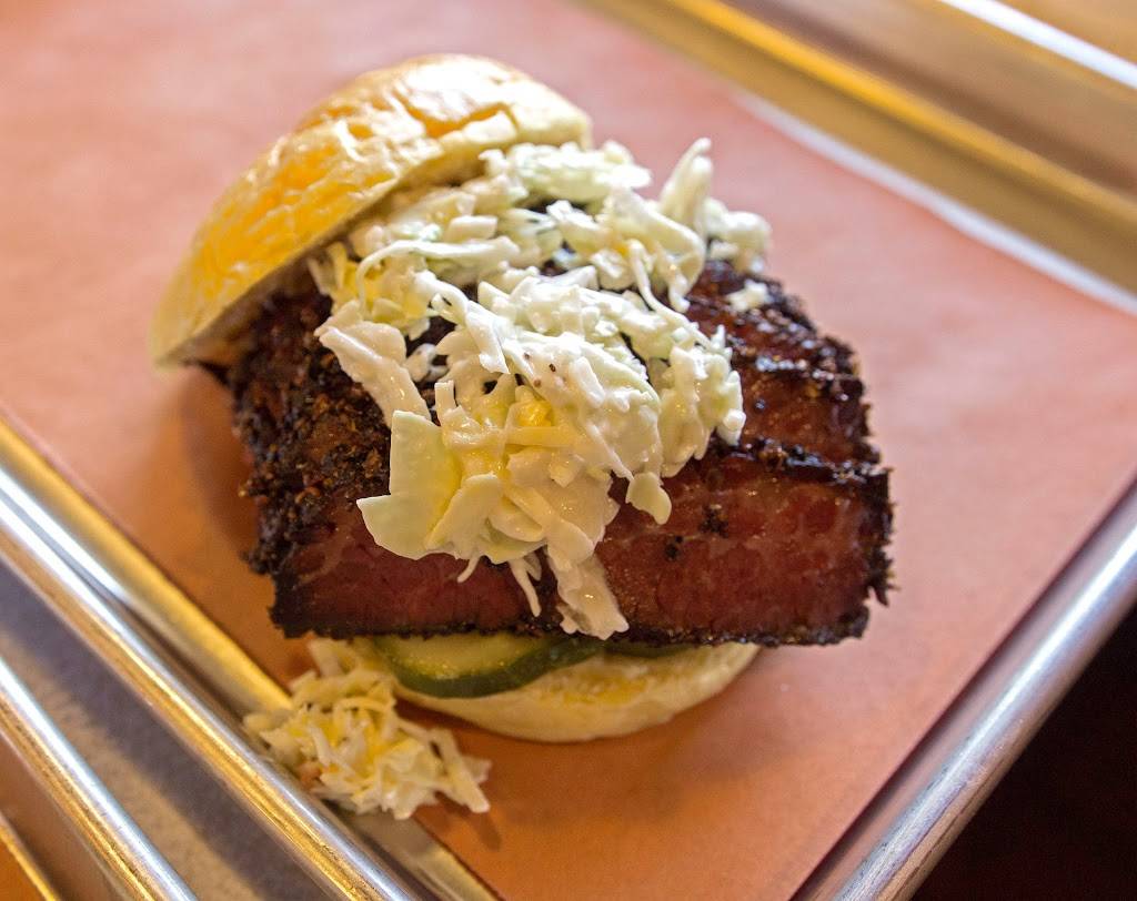 Main House kosher bar & restaurant | restaurant | 6001 Strickland Ave, Brooklyn, NY 11234, USA | 7186738773 OR +1 718-673-8773