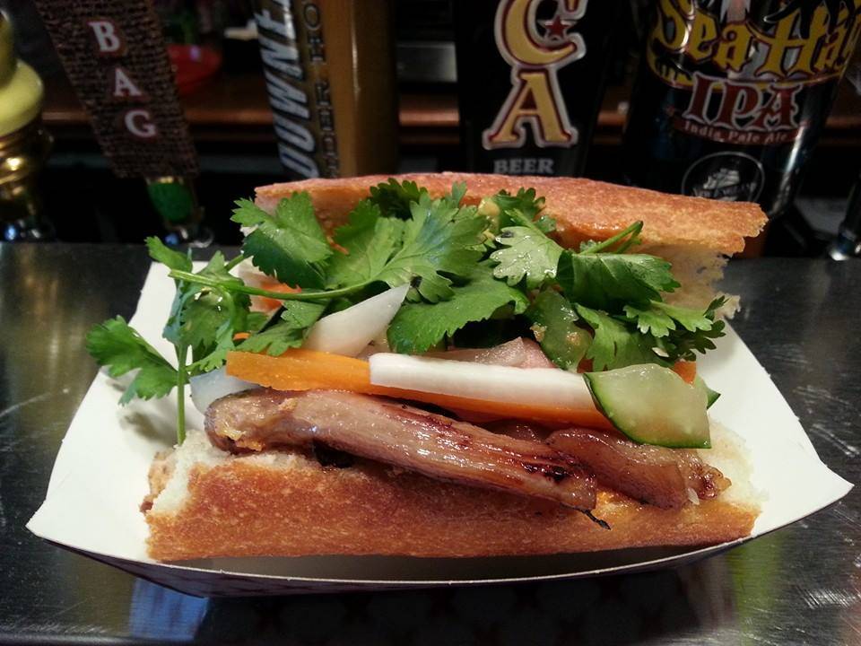 Three Sheets | restaurant | 372 Elm St, New Haven, CT 06511, USA | 4752026909 OR +1 475-202-6909