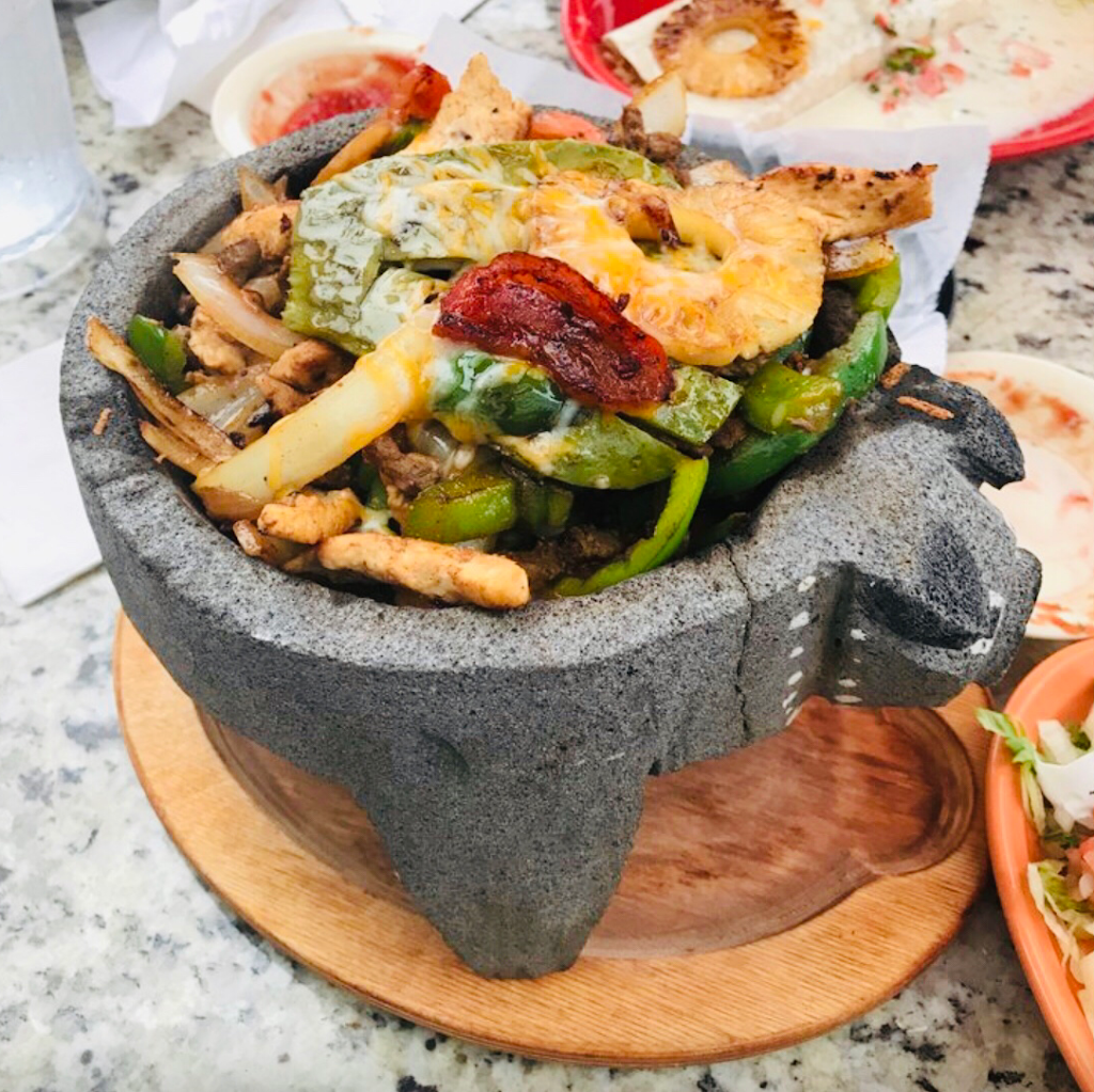 El Lago Mexican Restaurant | restaurant | 10150 Brooks School Rd, Fishers, IN 46037, USA | 3172889760 OR +1 317-288-9760