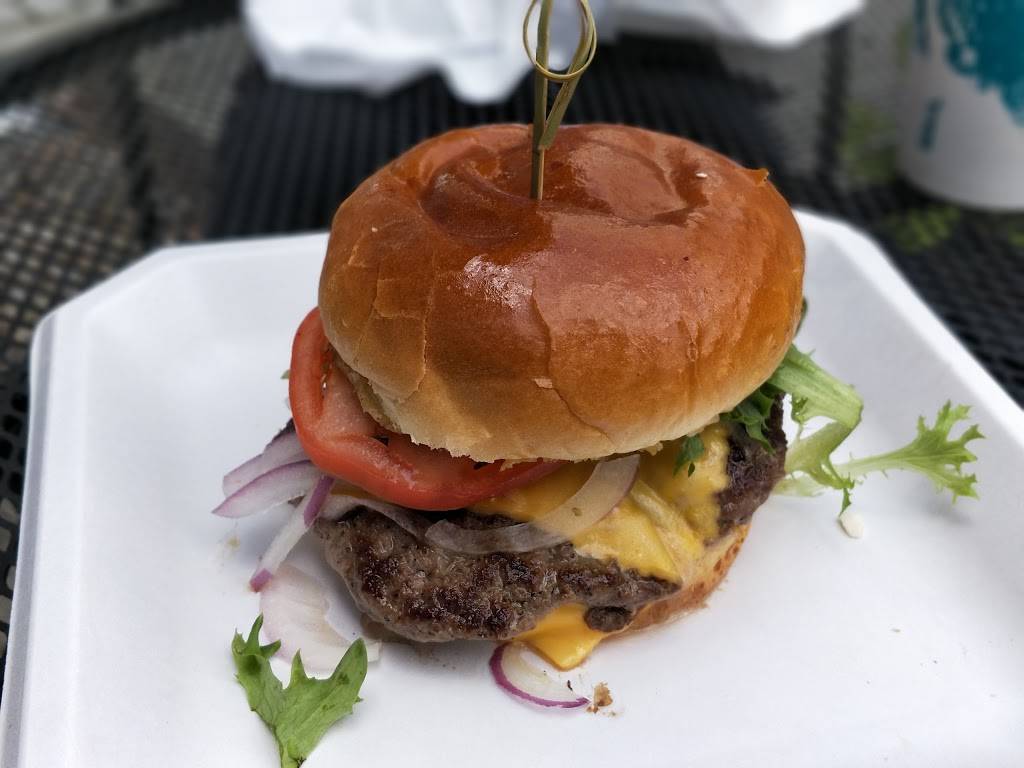 Simply Greek | restaurant | 11454 Uptown Ave, Cleveland, OH 44106, USA | 2167074976 OR +1 216-707-4976