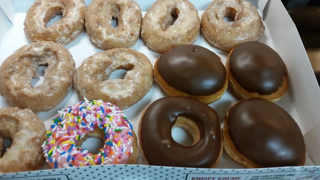 Krispy Kreme | bakery | 5205 Airways Blvd Suite 917, Southaven, MS 38671, USA | 6623493324 OR +1 662-349-3324