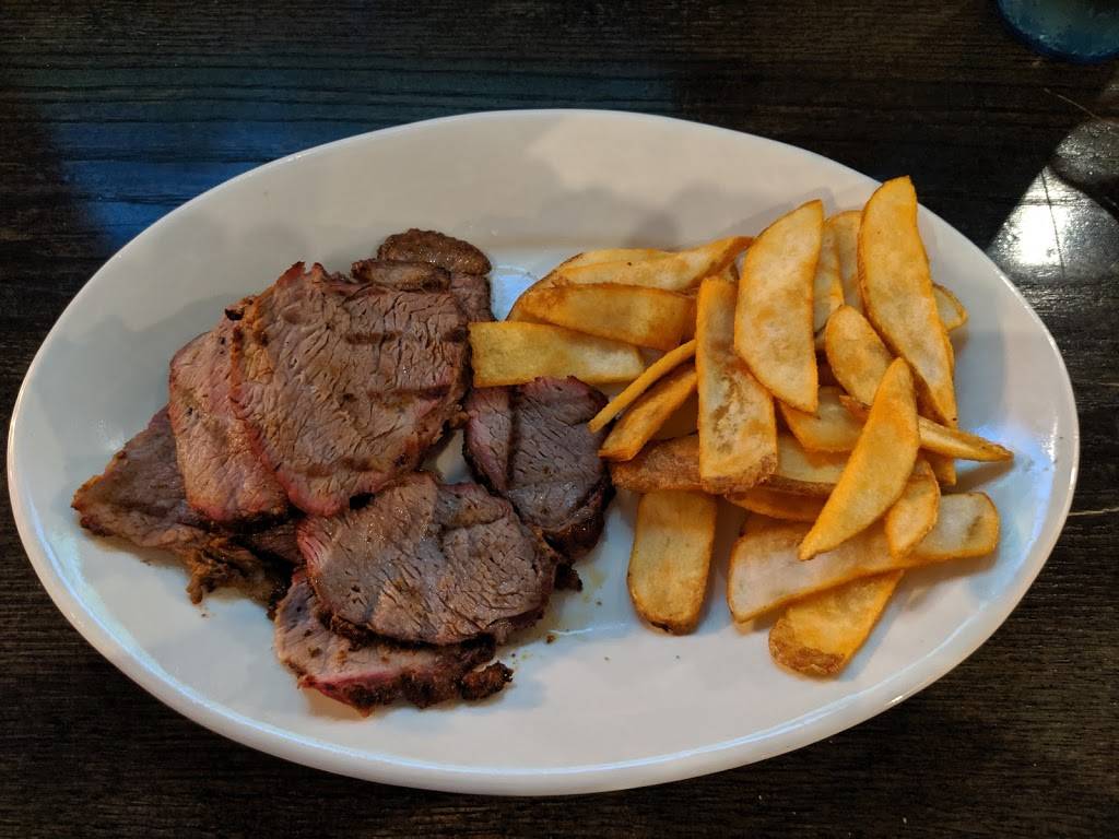 Toms All American BBQ | restaurant | 85 S West End Blvd, Quakertown, PA 18951, USA | 2672273292 OR +1 267-227-3292