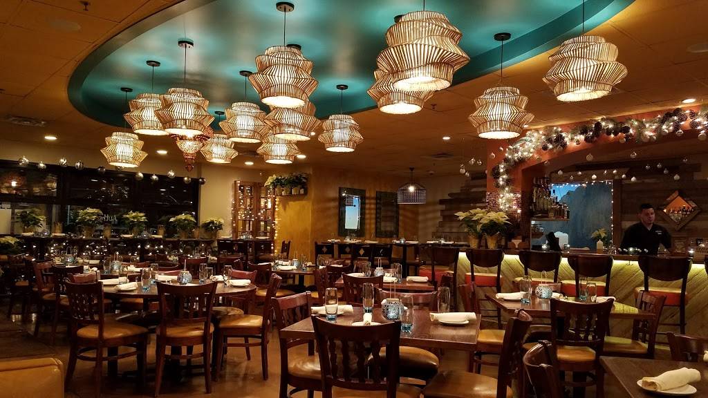 Authentico Mexican Restaurant & Bar | restaurant | 770 N Western Ave, Lake Forest, IL 60045, USA | 8472953500 OR +1 847-295-3500