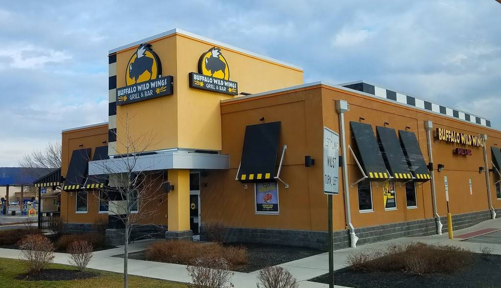 Buffalo Wild Wings | restaurant | 105 N Northern Way, York, PA 17402, USA | 7177511712 OR +1 717-751-1712