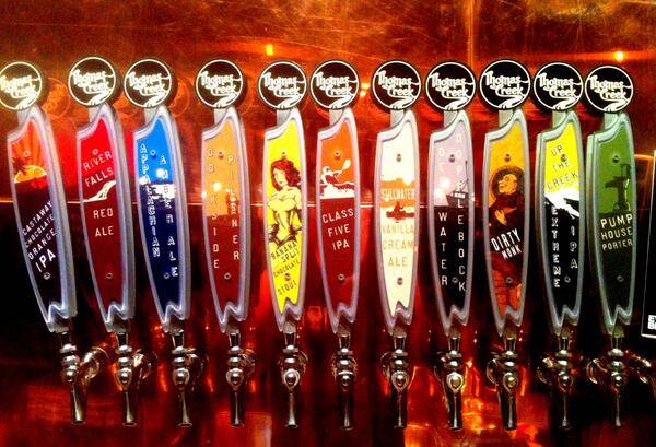 Thomas Creek Brewery | restaurant | 2054 Piedmont Hwy, Greenville, SC 29605, USA | 8646051166 OR +1 864-605-1166