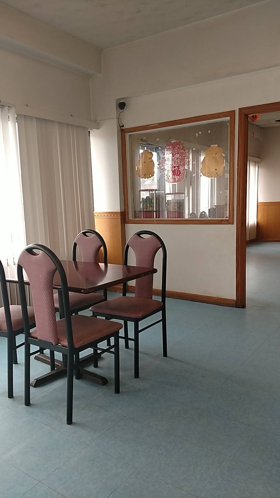 China Wok | restaurant | 1603 Main St, Victoria, VA 23974, USA | 4346964527 OR +1 434-696-4527