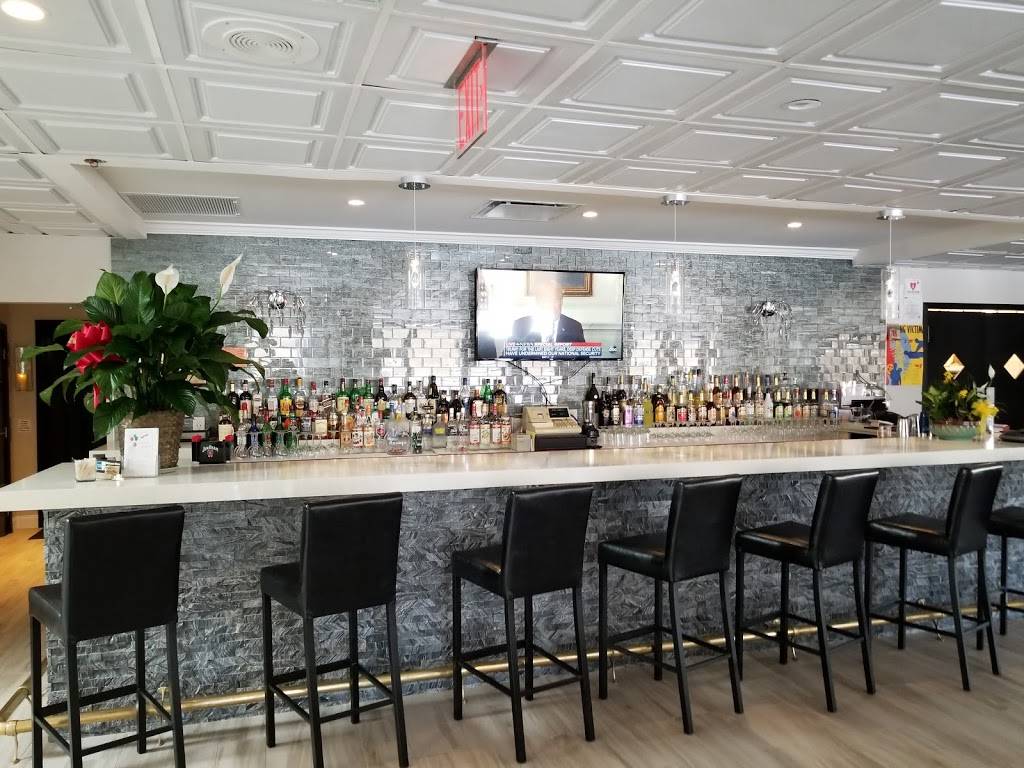 Cafe Bella Vita Italian Restaurant | cafe | 1919 Hylan Blvd, Staten Island, NY 10305, USA | 7186675656 OR +1 718-667-5656