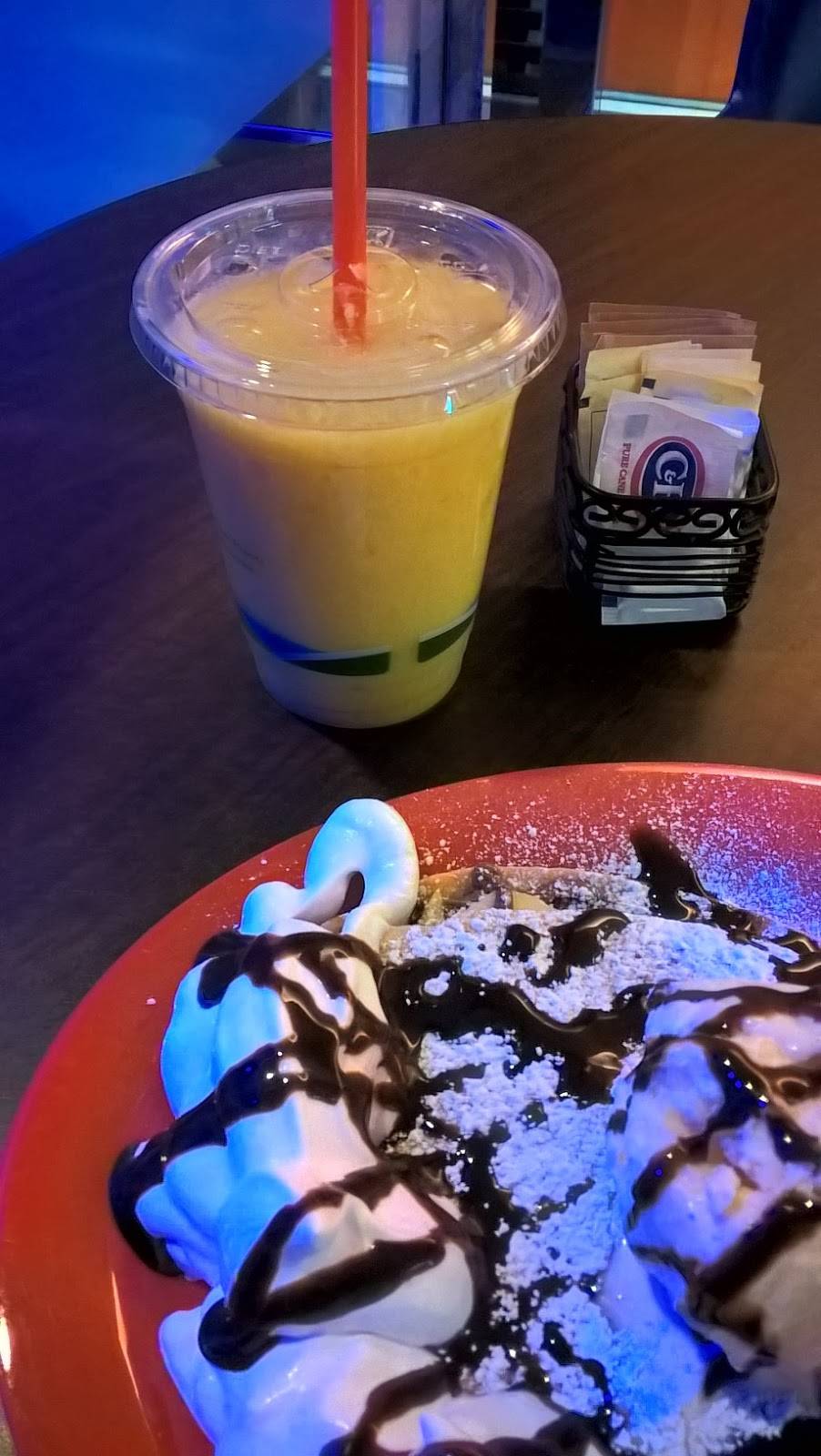 La Creme Cafe | cafe | 7376 Melrose Ave, Los Angeles, CA 90046, USA | 3239511007 OR +1 323-951-1007