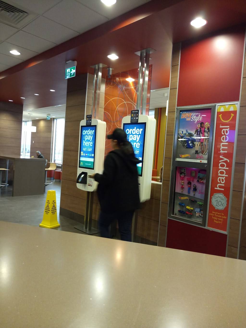 McDonalds | cafe | 159 Live Eight Way, Barrie, ON L4N 6P1, Canada | 7057228752 OR +1 705-722-8752